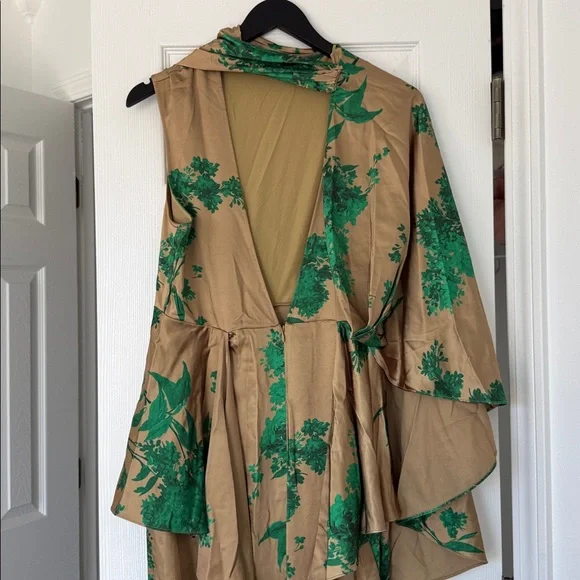 arrange green dress Uranie Emerald Green Gathered Maxi Dress, L / Green main image 0